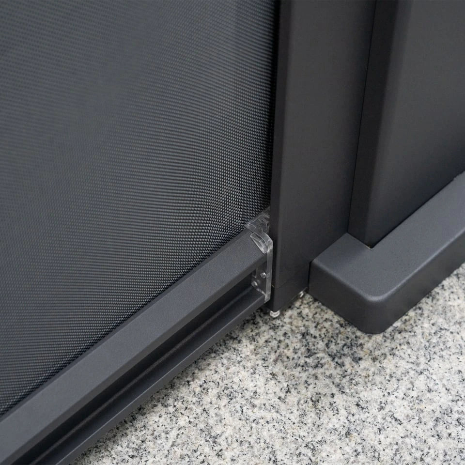 Titan Texteline Side Screen - in Grey