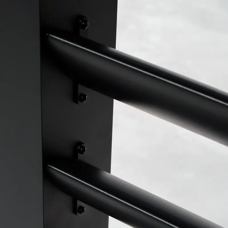 Detail of Deponti Louvres black slats fixed into an aluminium post with visible screws